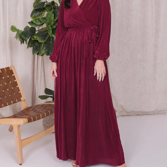 NWT: Wine Maxi Dress - Picture 1 of 4